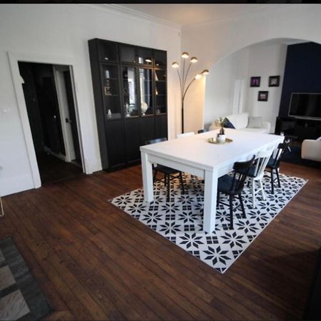 Appartement De Charme En Plein Coeur De Nevers Exteriör bild